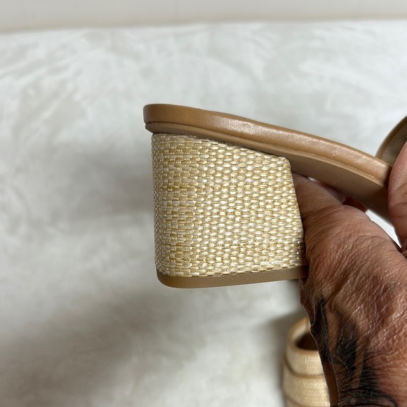 A New Day Women's Tan Slide Sandals - Picture 4 of 12